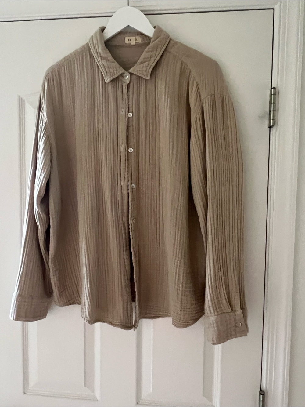 DONNI. Taupe Textured Button-Up Blouse